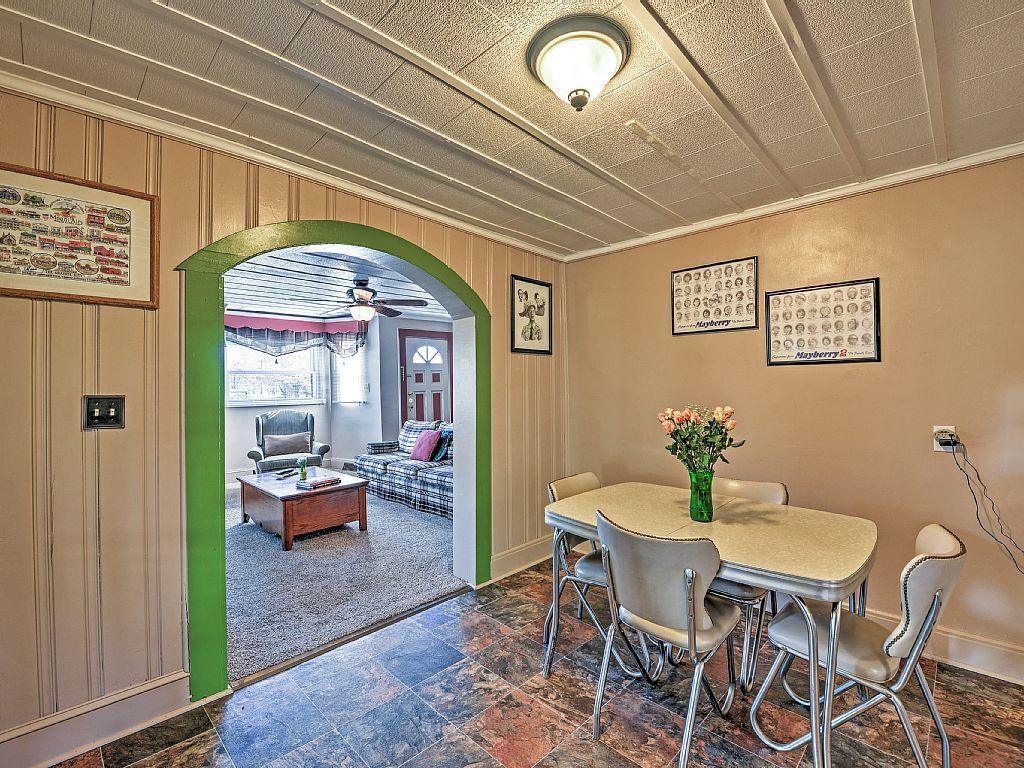 Mayberry Haven Mount Airy Exterior photo